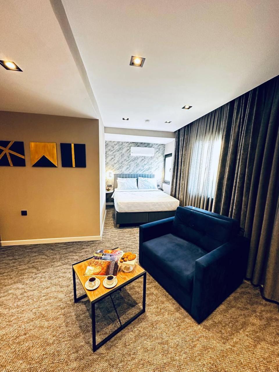 Taksim Rexxee Istanbul Istiklal Hotel エクステリア 写真